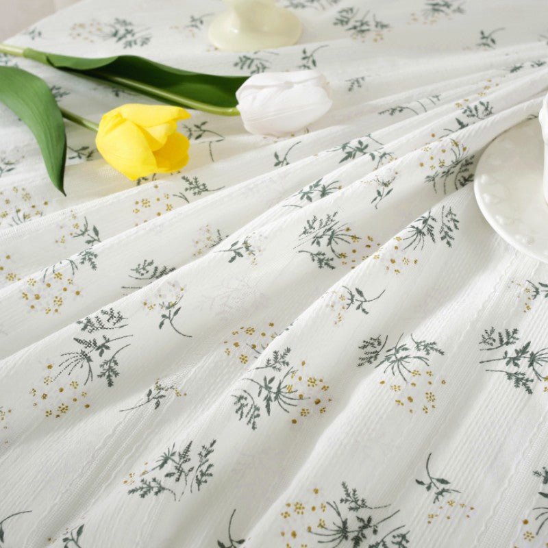 White Wildflower Round Table Cloth