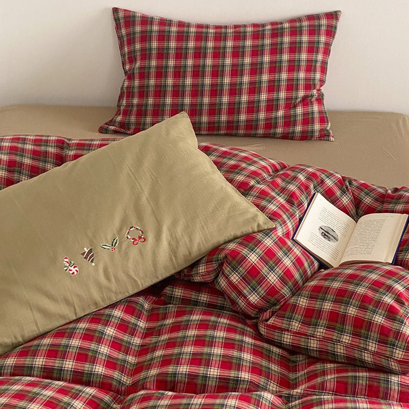 Winter Plaid Wonder Bedding