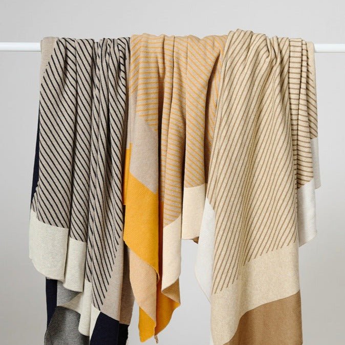 Woolen Stripe Blanket